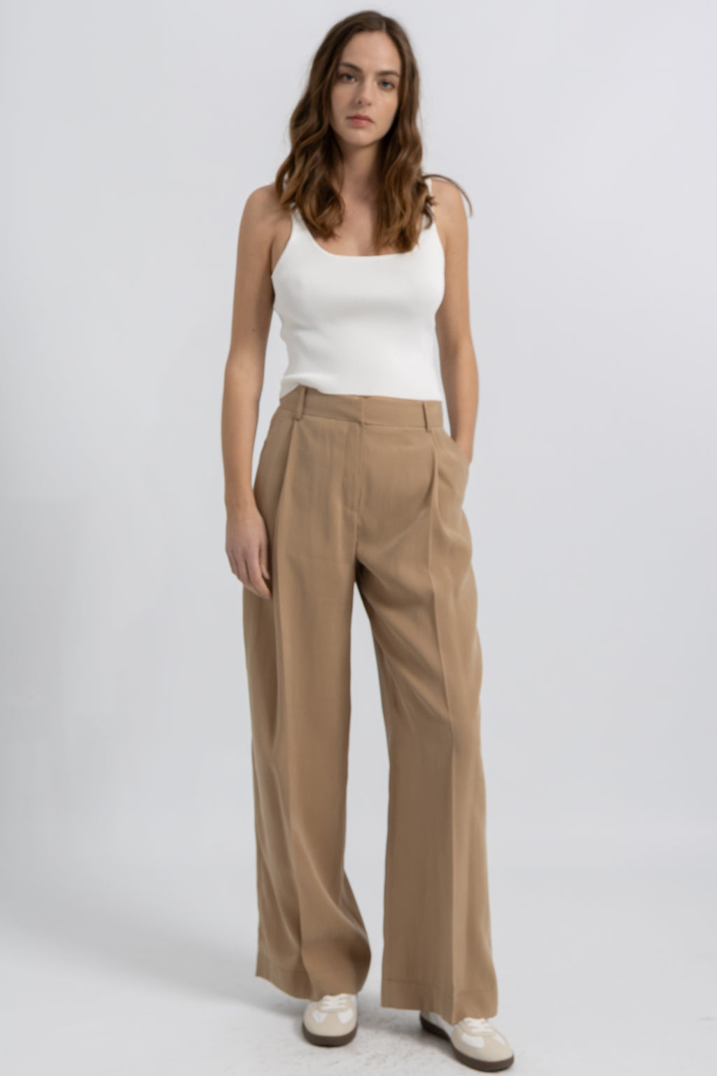 Pantalon à Plis Fluide Plita